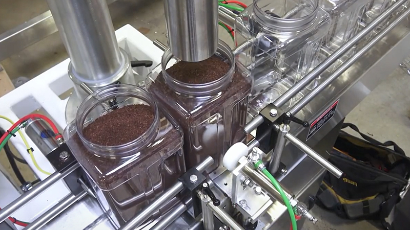 粉末自动包装机助力企业高效生产