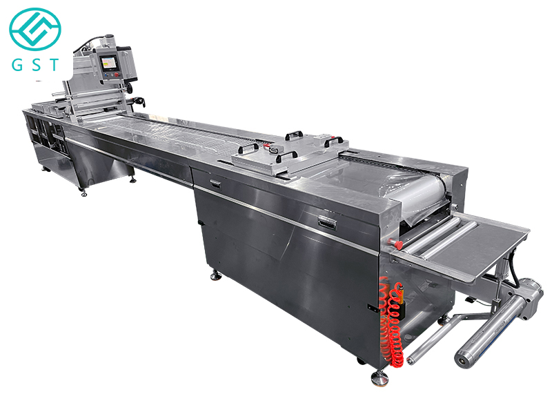 全自动吸塑封口包装机：：现代工业中的高效之选